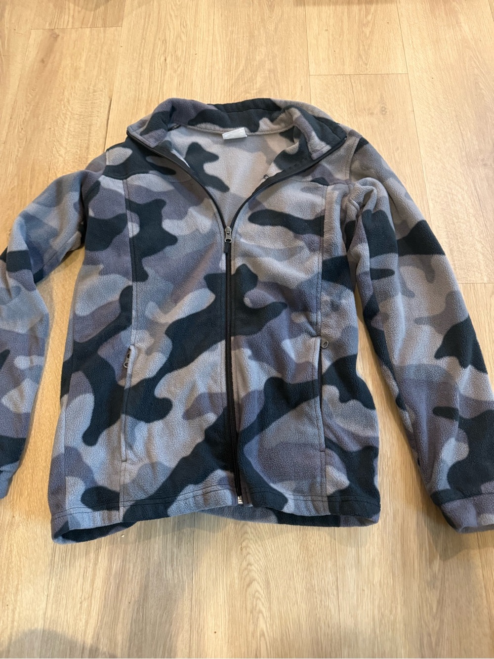 Kids' XL Columbia Grey Camouflage Fleece Jacket - Lightweight Zip Front